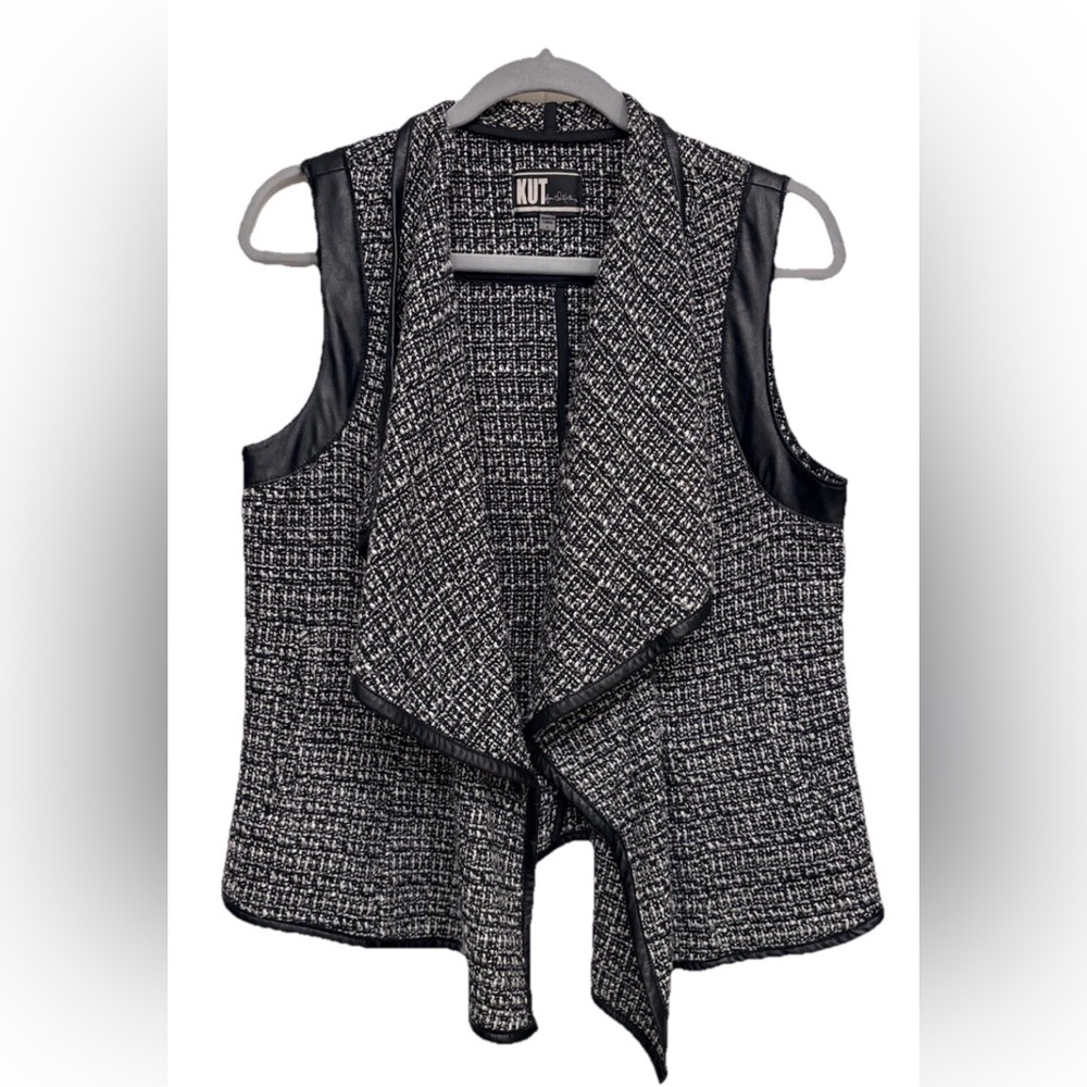 Kut from the Kloth Veronica Drape Black Tweed Vest Faux Leather Trim Size Large